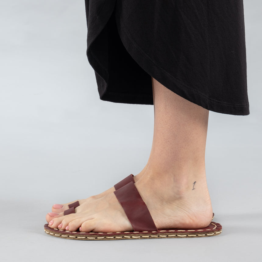 Rote Barfuß-Zehensandalen für Damen