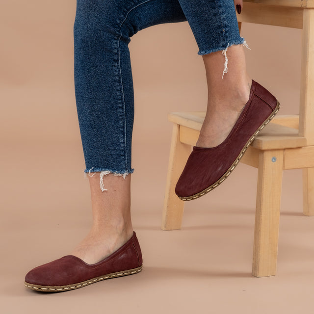 Burgunderrote Barfuß-Ballerinas