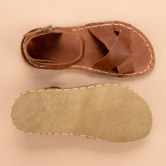Lion Criss-Cross Barfußsandalen