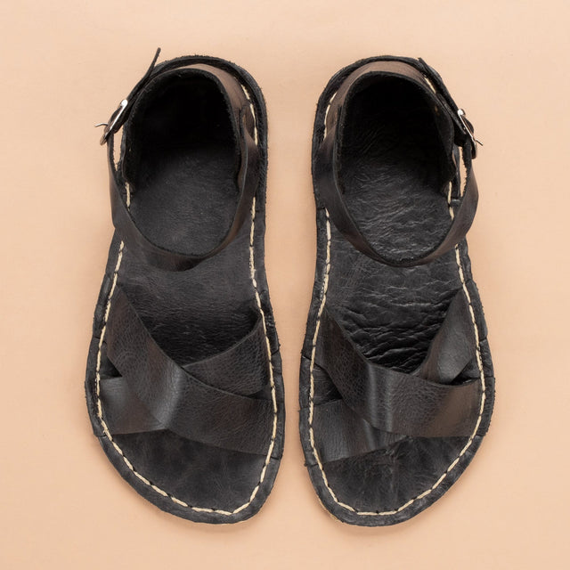 Schwarze, überkreuzte Barfußsandalen