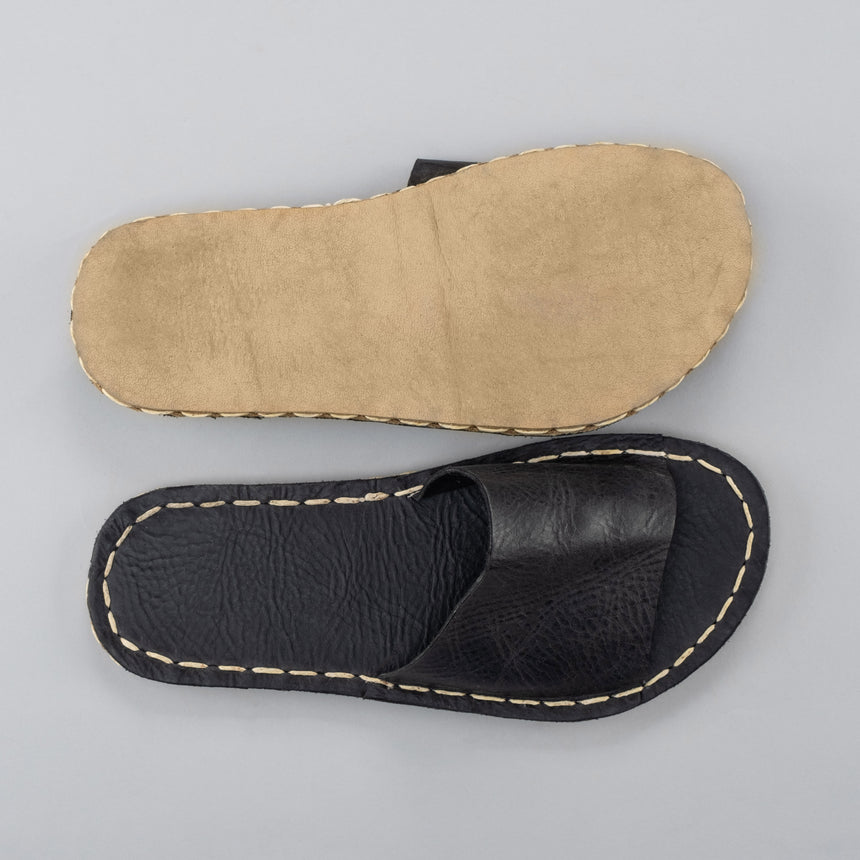 Schwarze Barfuß-Slide-Sandale