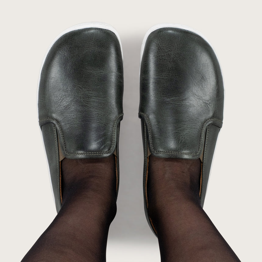 Sandfarbene Pennyloafer für Damen