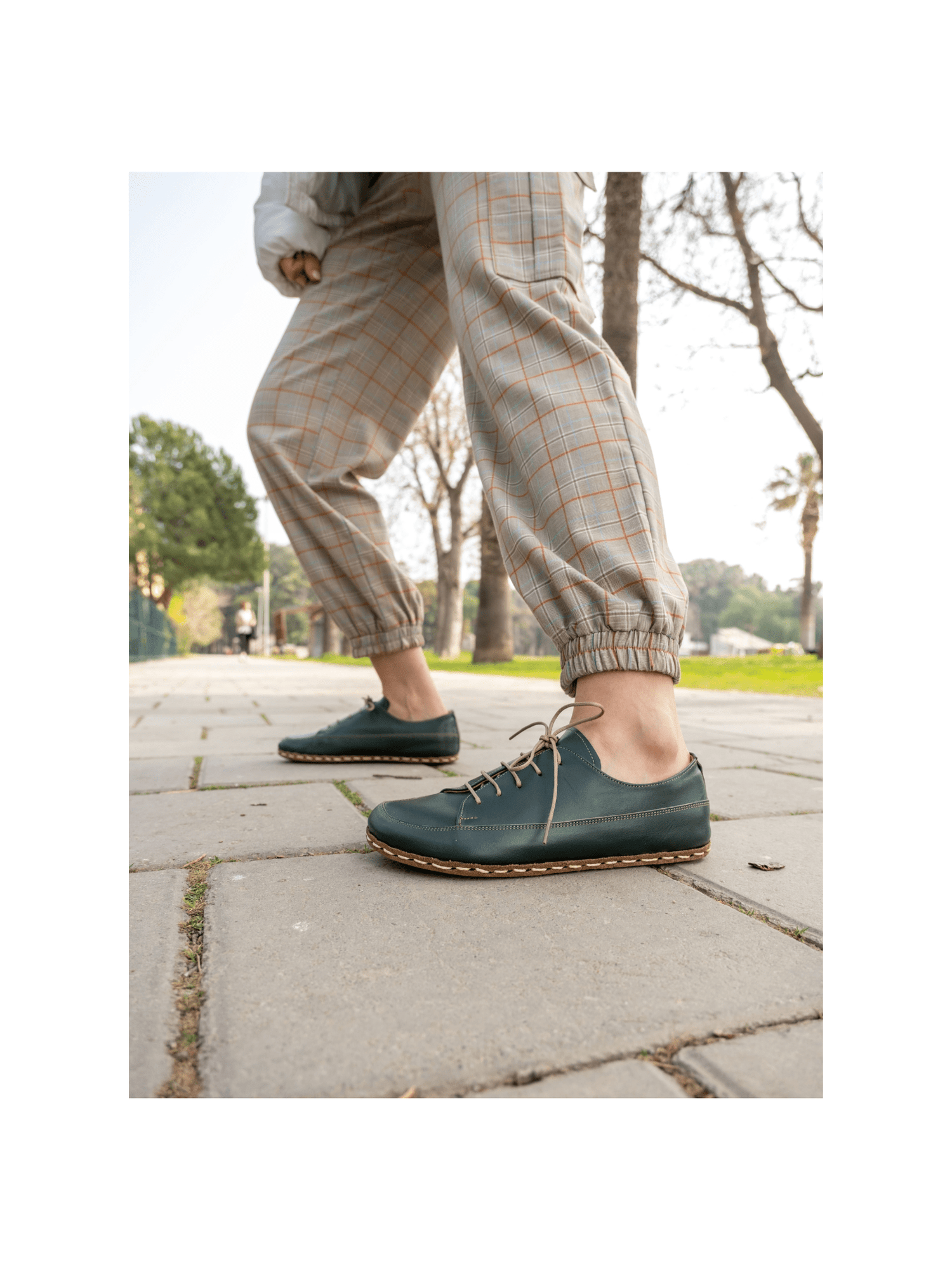 Flaschengrüne Barfuß-Sneaker für Herren