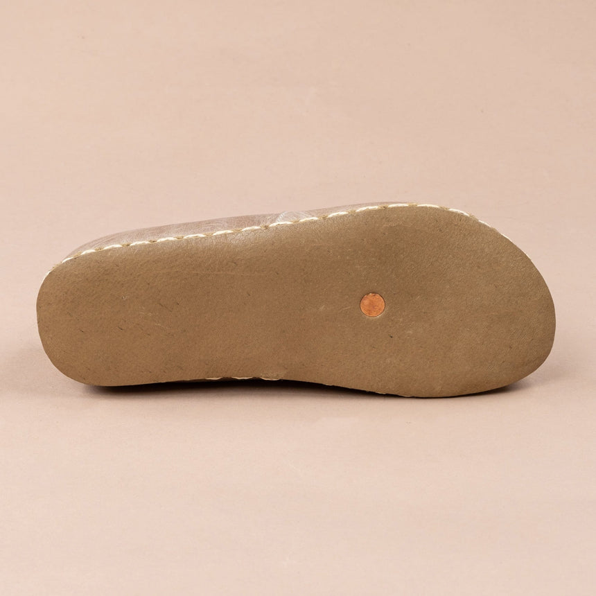 Women's Tan Minimalists