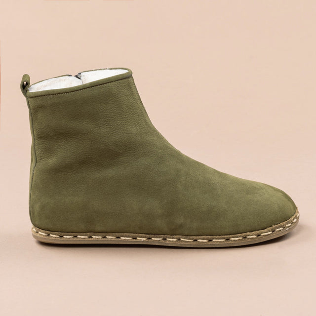 Olivfarbene Barfußstiefel für Damen mit Fell