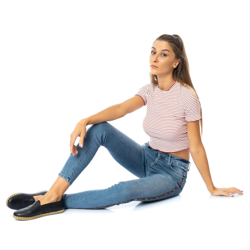 Clearance - Women's Wrinkled Black Slip On Shoes