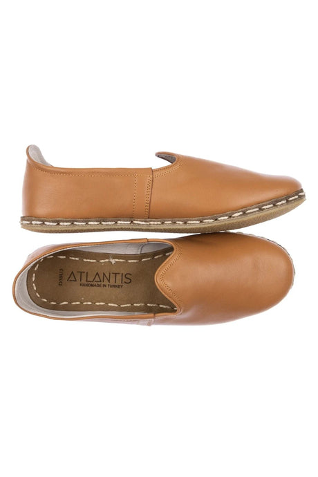 Fashion with Barefoot: Embracing the Trend with Handmade Shoes - Atlantis Handmade Shoes