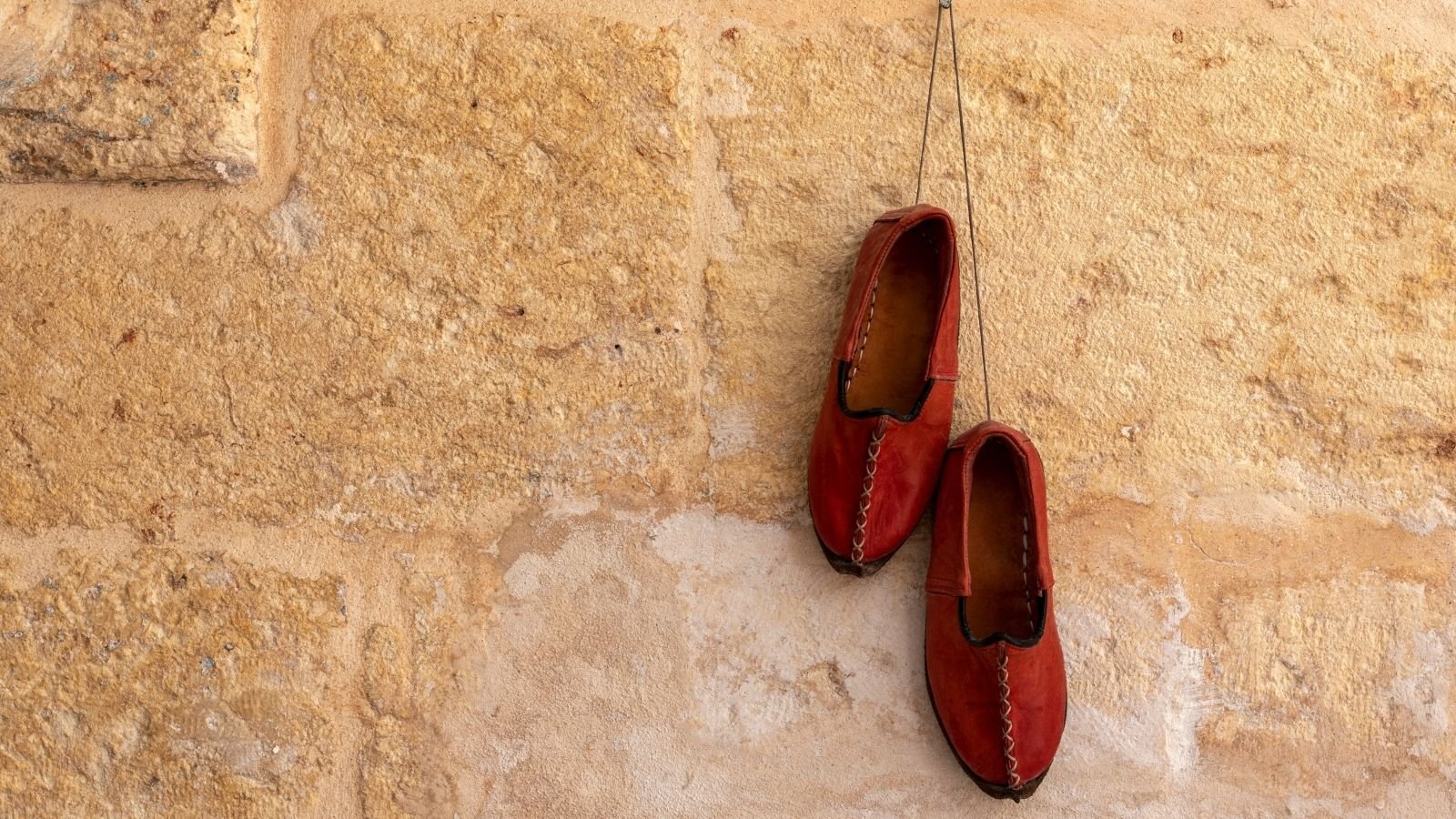 History of Turkish Yemeni Shoes - Atlantis Handmade Shoes