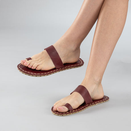 Rote Barfuß-Zehensandalen für Damen