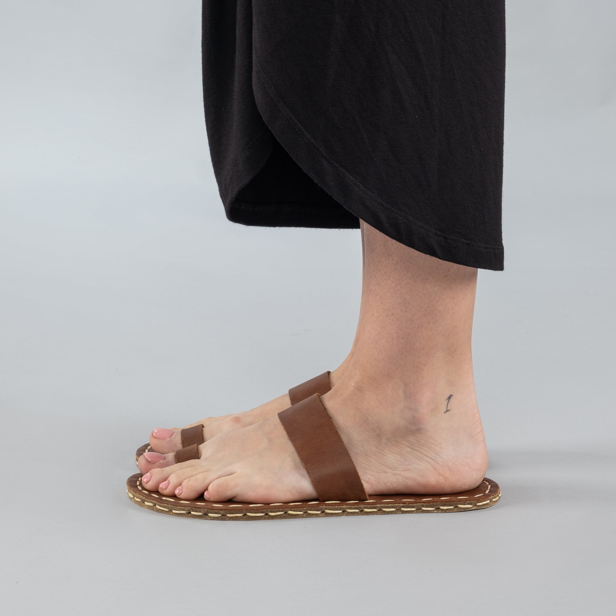 Women's Lion Barefoot Thong Sandals - Atlantis Handmade Shoes
