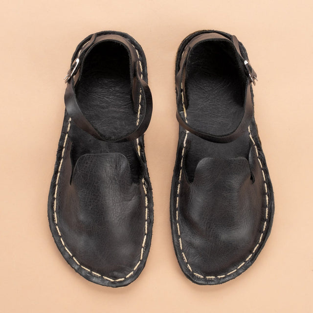 Schwarze Barfußsandalen mit geschlossener Zehenpartie