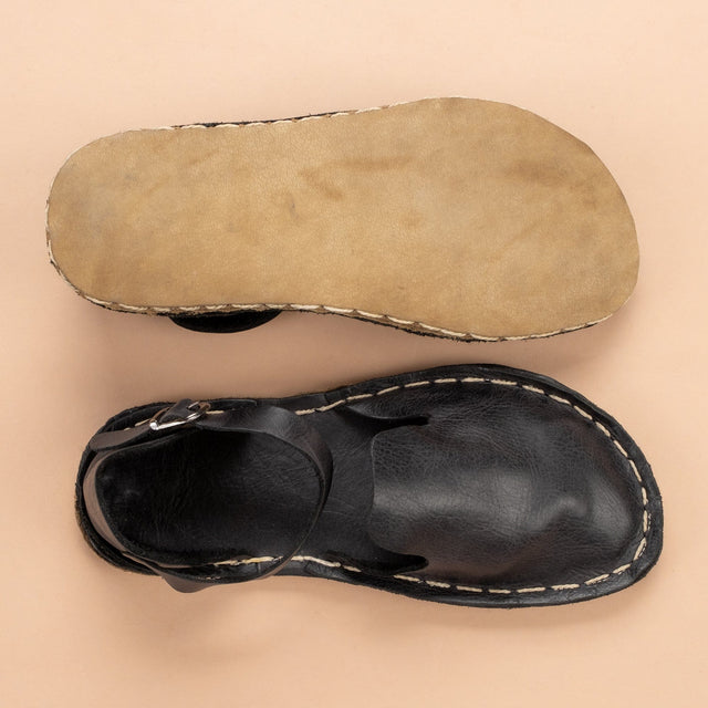 Schwarze Barfußsandalen mit geschlossener Zehenpartie