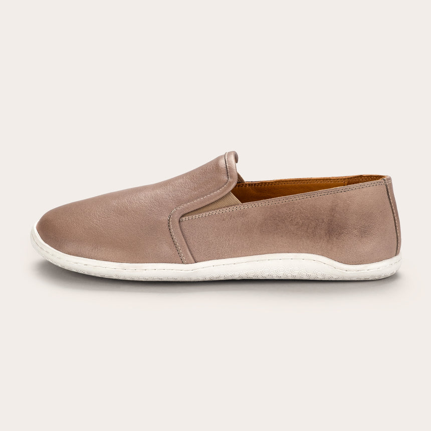 Sandfarbene Pennyloafer für Damen