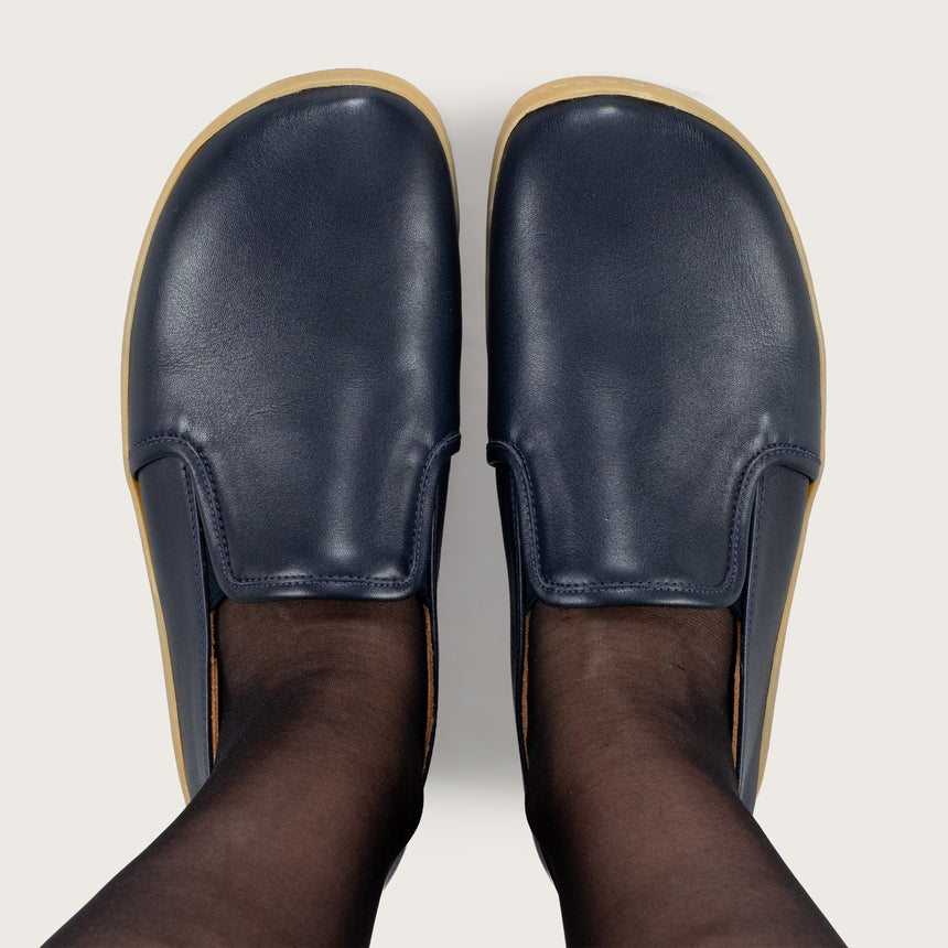 Sandfarbene Pennyloafer für Damen