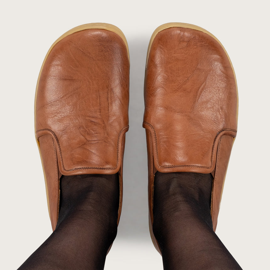 Sandfarbene Pennyloafer für Damen