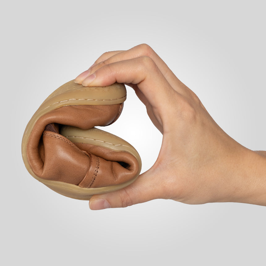 Sandfarbene Pennyloafer für Damen