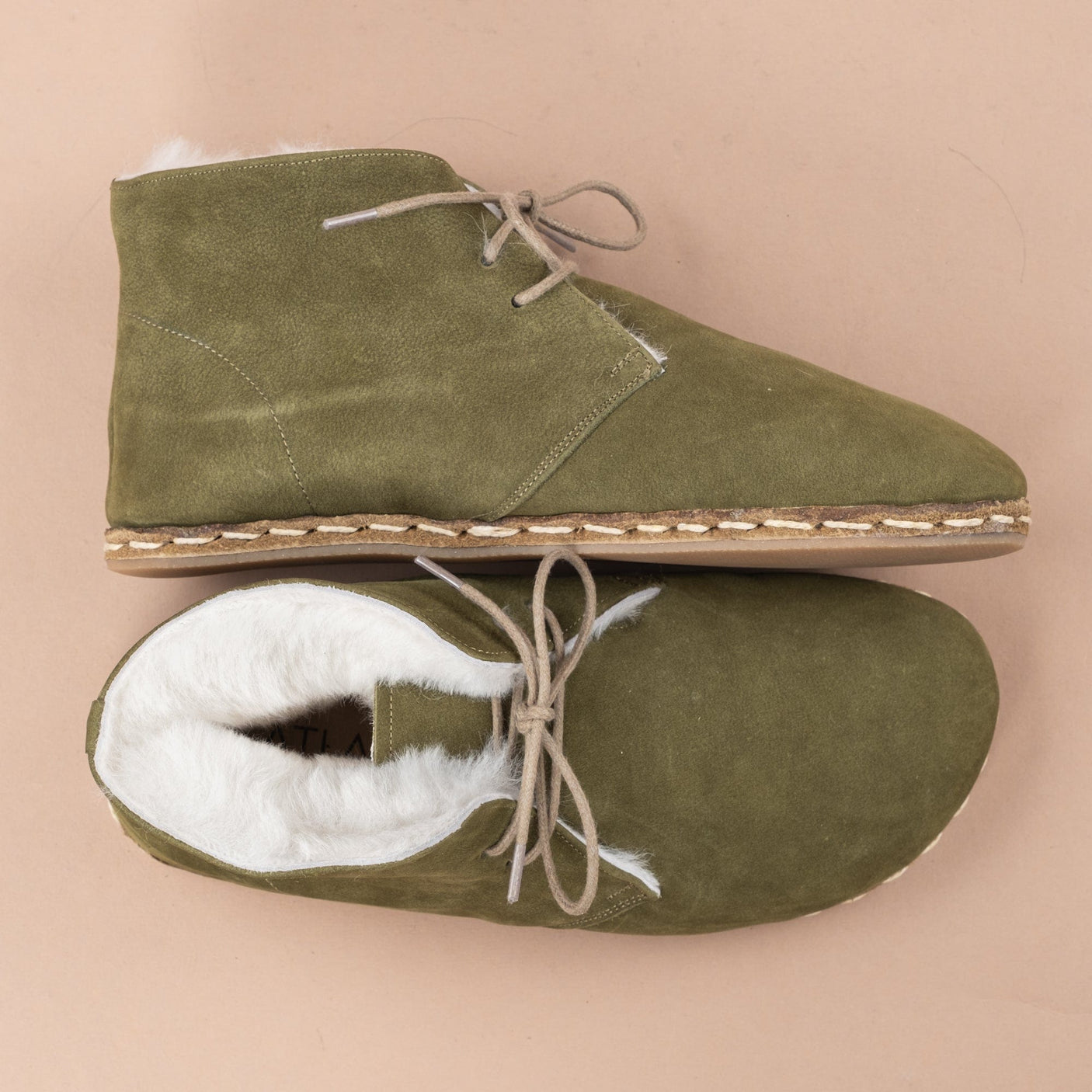 Olivgrüne Barefoot-Oxford-Stiefel für Damen mit Fell