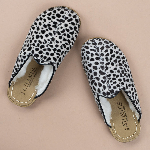Barefoot Shearlings für Damen mit Polka Dots