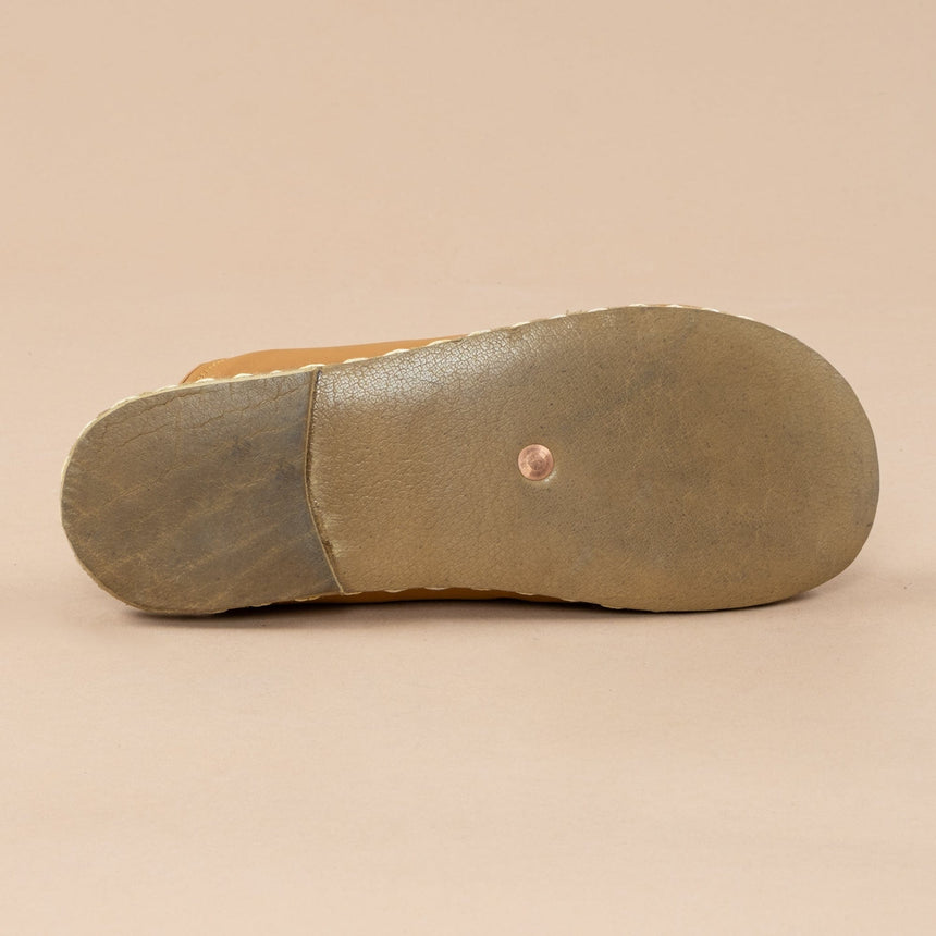 Women's Coconut Barefoot Shearlings