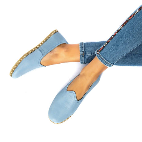 Himmelblaue Slip-On-Schuhe für Damen